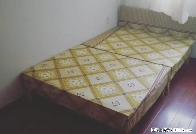 开发区北京路 金茂世界城 三楼 三室 包暖气费 可半年付 - 房屋出租 - 房屋租售 - 伊犁分类信息 - 伊犁28生活网 yili.28life.com