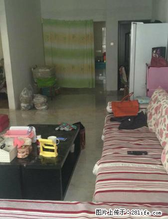 半精装两室,新家具家电!房东去内地,急租,很便宜666一年. - 房屋出租 - 房屋租售 - 伊犁分类信息 - 伊犁28生活网 yili.28life.com