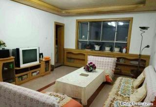 斯大林街四巷州公安局旁先进街二巷工行家属院有一套四楼两室两厅 - 伊犁28生活网 yili.28life.com