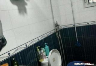 大世界斯大林街6巷2室2厅3楼简单装修拎包入住急租包暖急租 - 伊犁28生活网 yili.28life.com