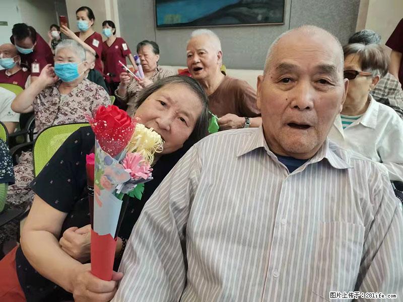 上海国企养老院，星级酒店环境，招聘养老护工 - 职场交流 - 伊犁生活社区 - 伊犁28生活网 yili.28life.com